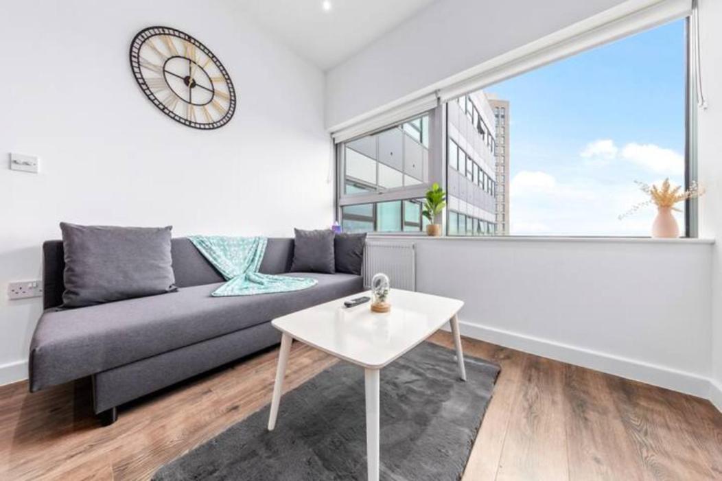 Stylish London 1Br Flat 15Min To Londonbridge Dp16 Lägenhet London Borough of London Borough of Croydon Exteriör bild